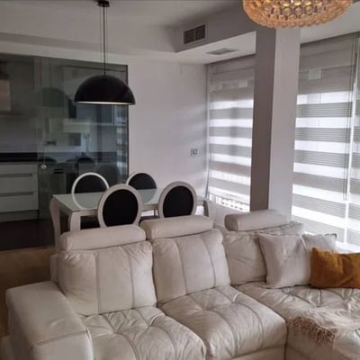 Location d’un appartement spacieux de 2 chambres, 110 m², Alicante, Espagne